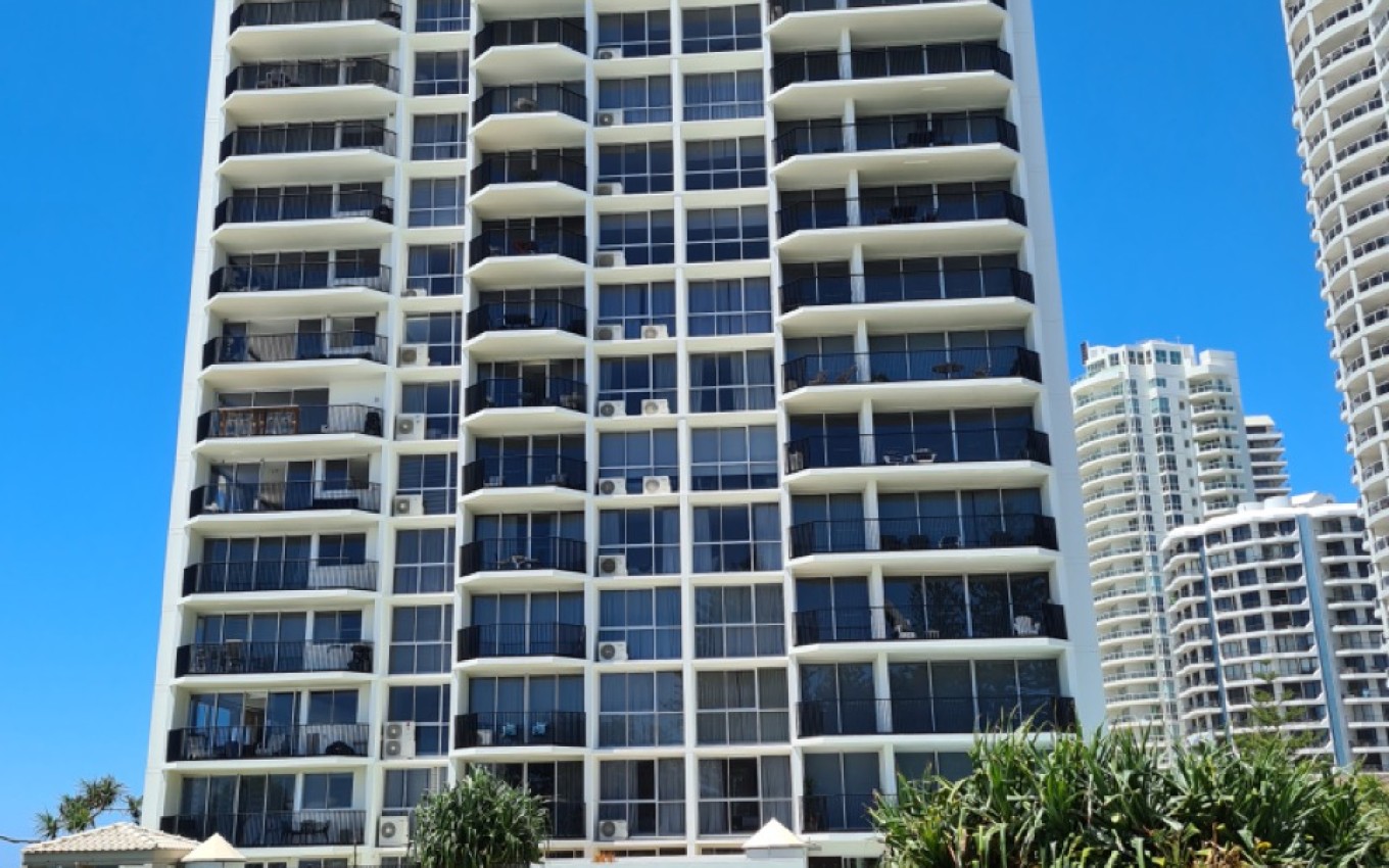 Project Profile - Golden Sands Broadbeach QLD – Balustrade Replacement